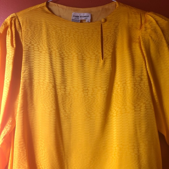 ❤️Vintage Lady France 100% Silk Yellow Dress Sz 4 - Picture 2 of 8